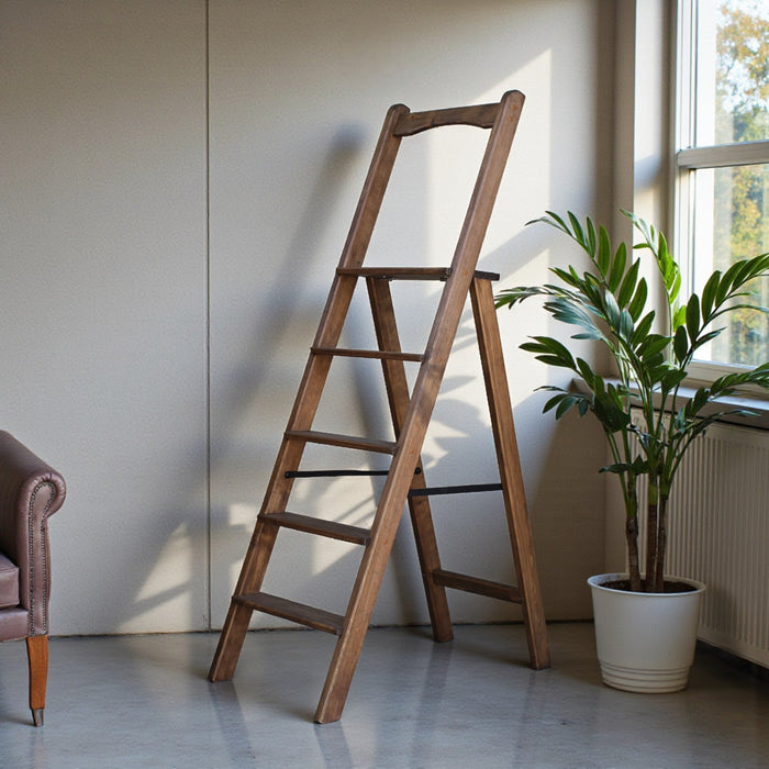 High Wooden Folding step ladder with 5 steps
